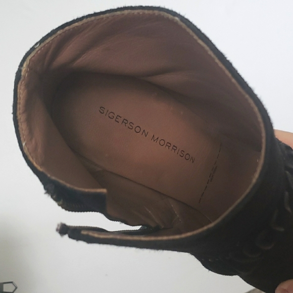 Sigerson Morrison black suede ankle boots booties, very good condition, sz 8.5. - Picture 8 of 8